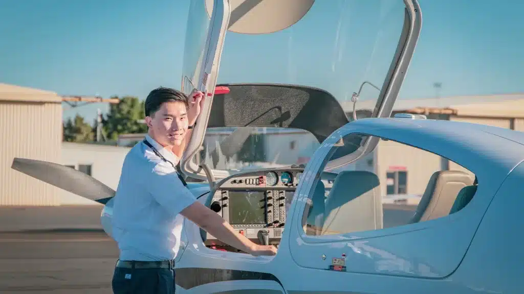 AVI50219-Diploma-of-Aviation-Commercial-Pilot-Licence-Aeroplane-LTF-Melbourne-Hero